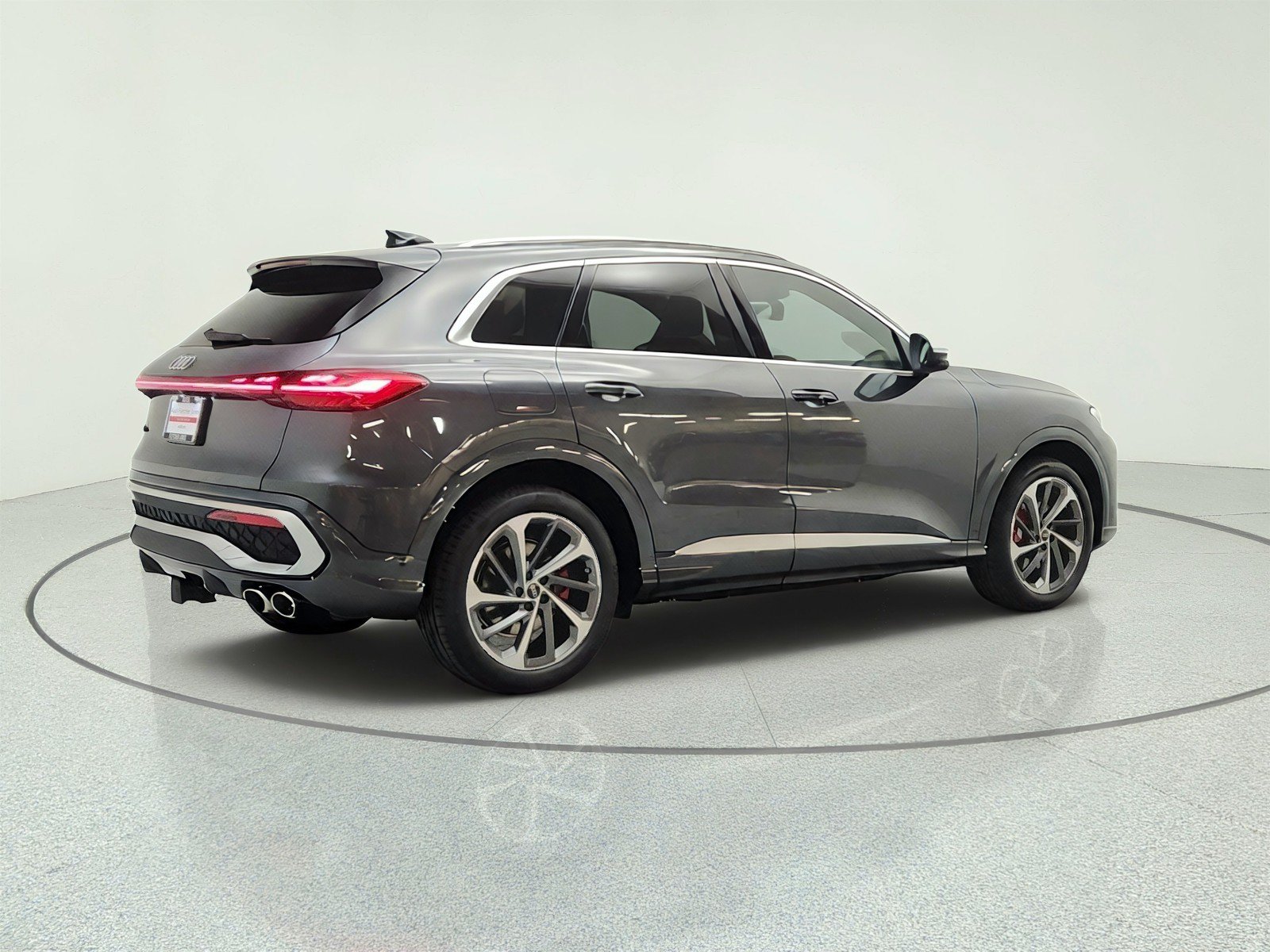 New 2026 Audi SQ5 Prestige AWD/4WD image 5
