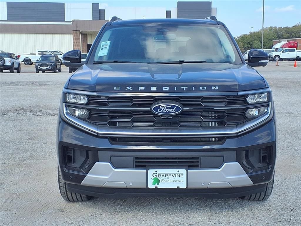 New 2025 Ford Expedition Platinum w/ Platinum Ultimate Package image 9