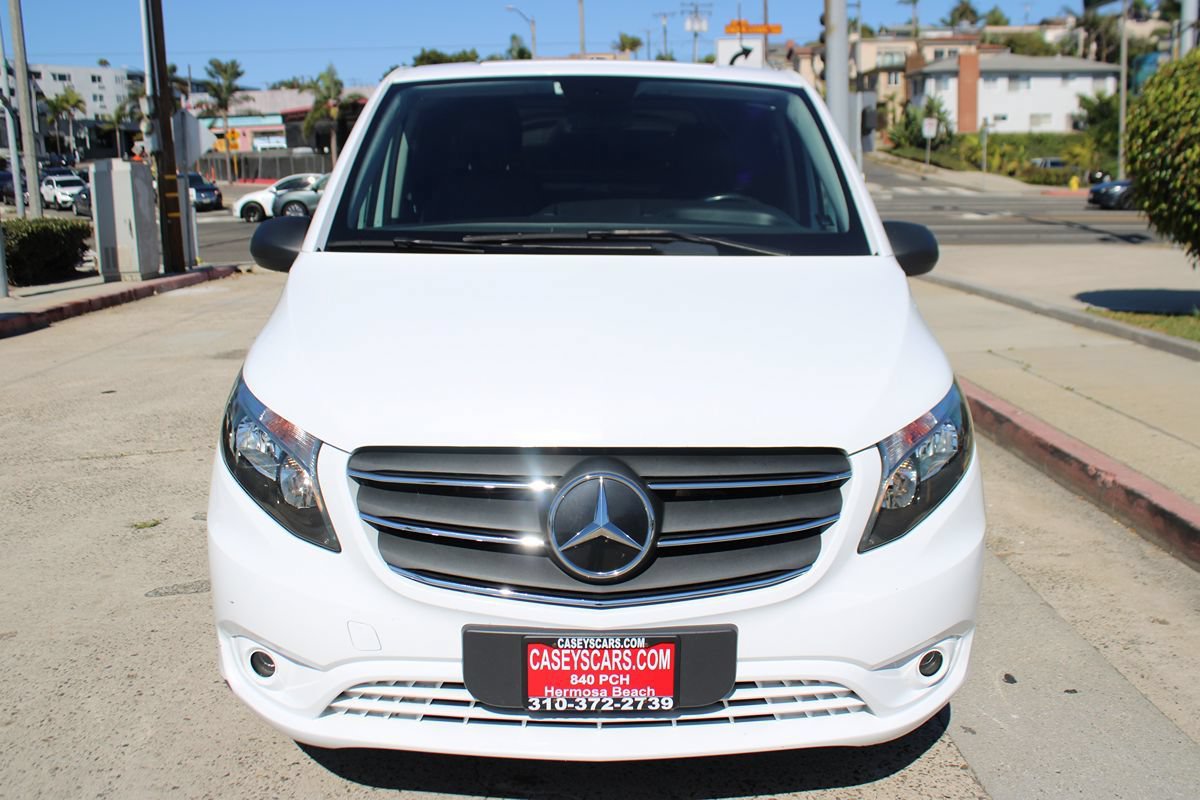Used 2022 Mercedes-Benz Metris image 8