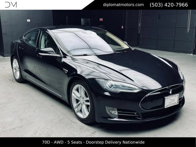 Used 2015 Tesla Model S 70D AWD/4WD image 9