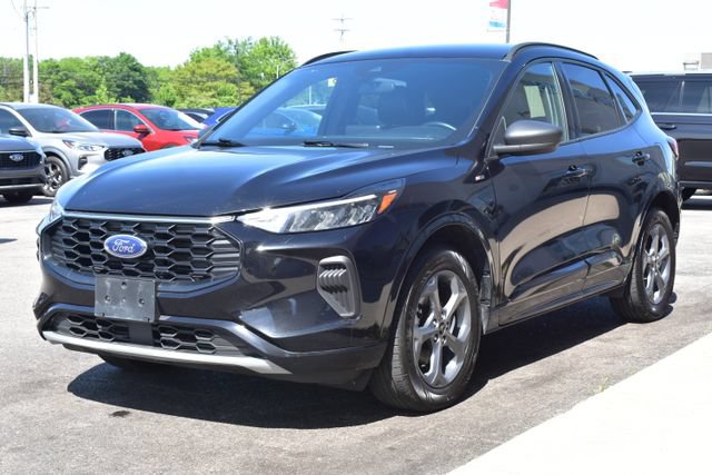 Used 2023 Ford Escape ST-Line AWD/4WD image 14