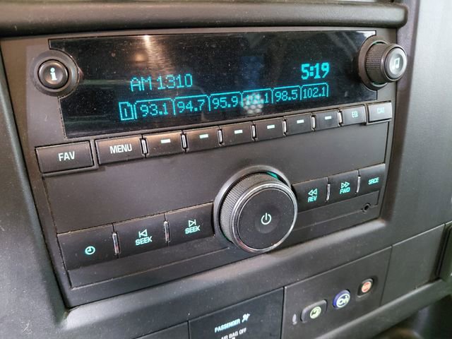 Used 2019 Chevrolet Express 2500 w/ Driver Convenience Package image 40