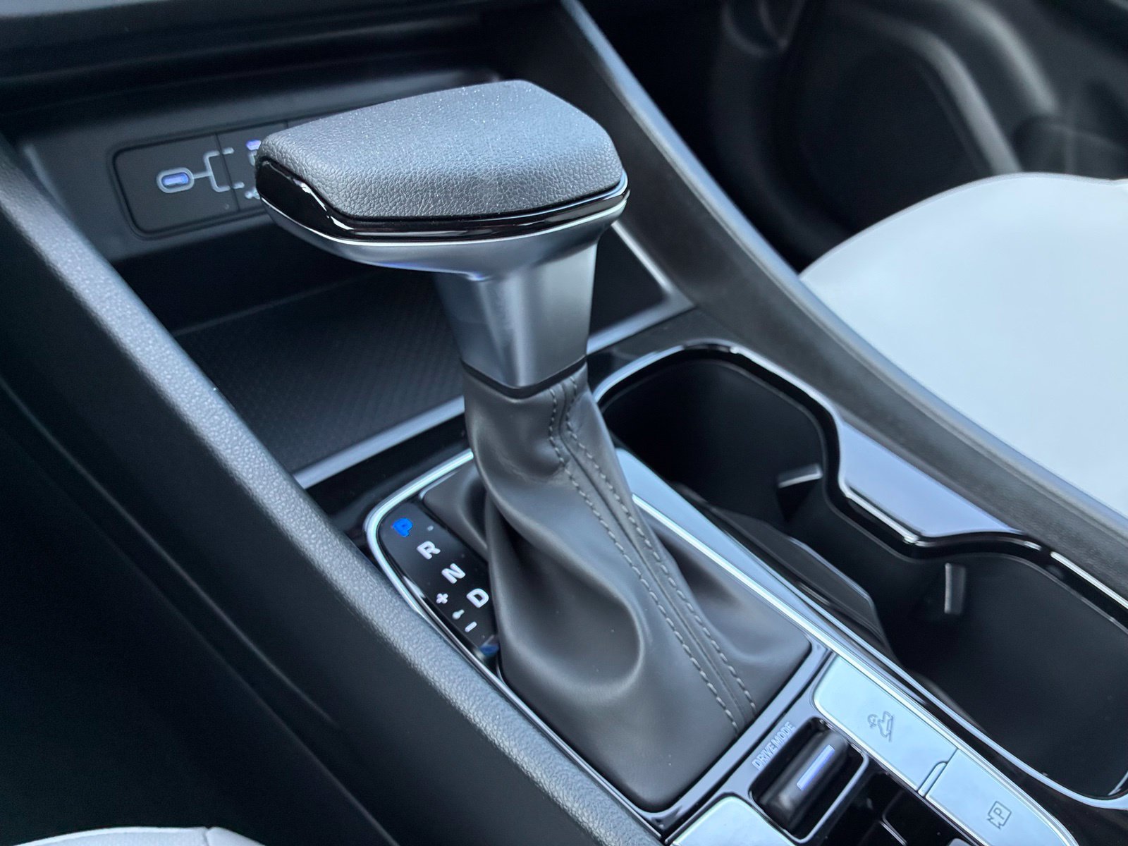 New 2027 Hyundai Santa Cruz SE AWD/4WD image 25