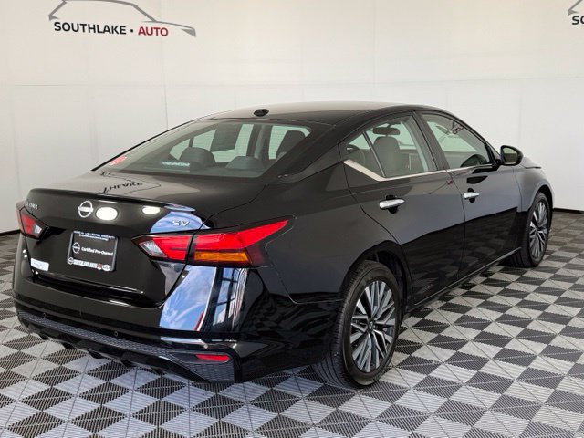 Certified 2024 Nissan Altima 2.5 SV FWD image 7