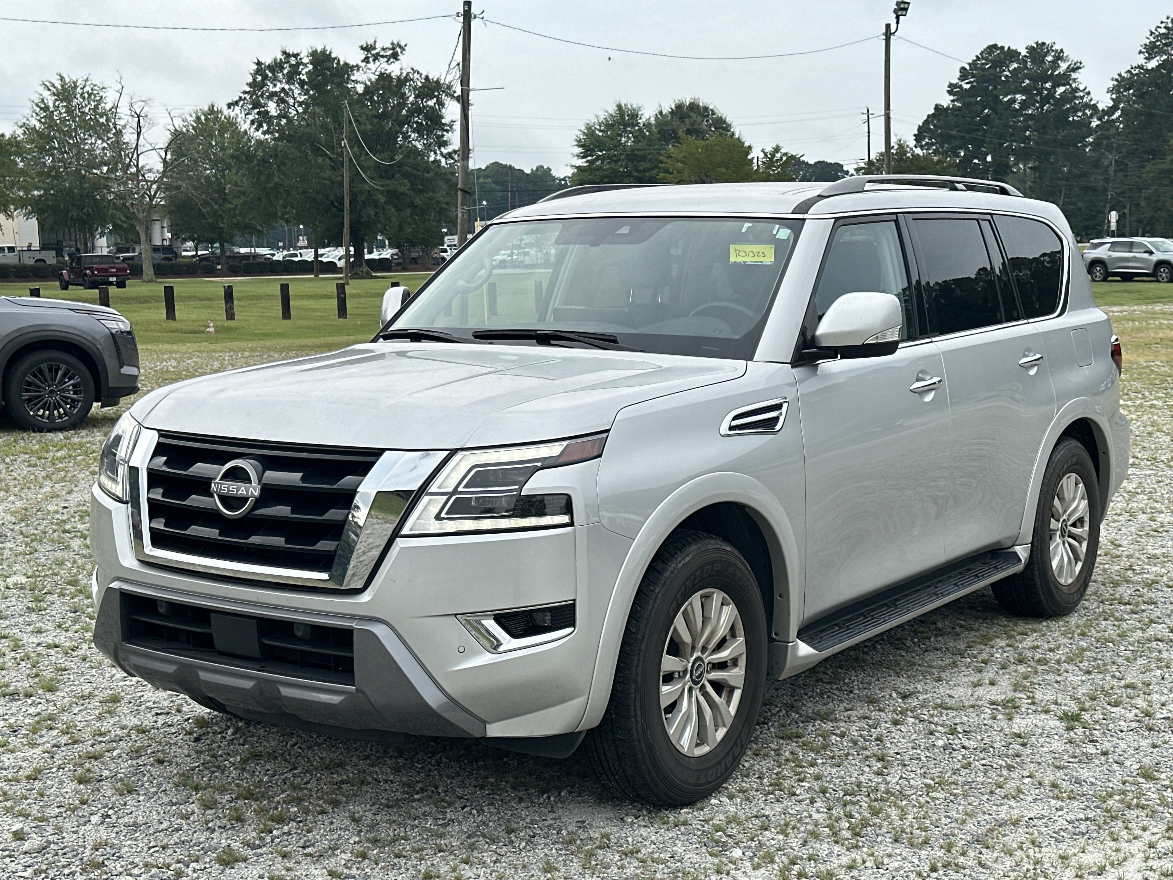 Certified 2023 Nissan Armada SV w/ Cargo Package AWD/4WD image 1