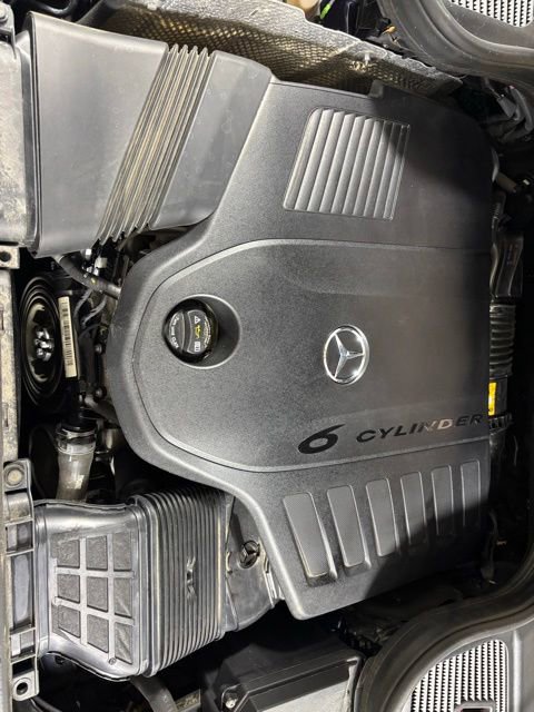 Used 2022 Mercedes-Benz GLS 450 4MATIC image 24