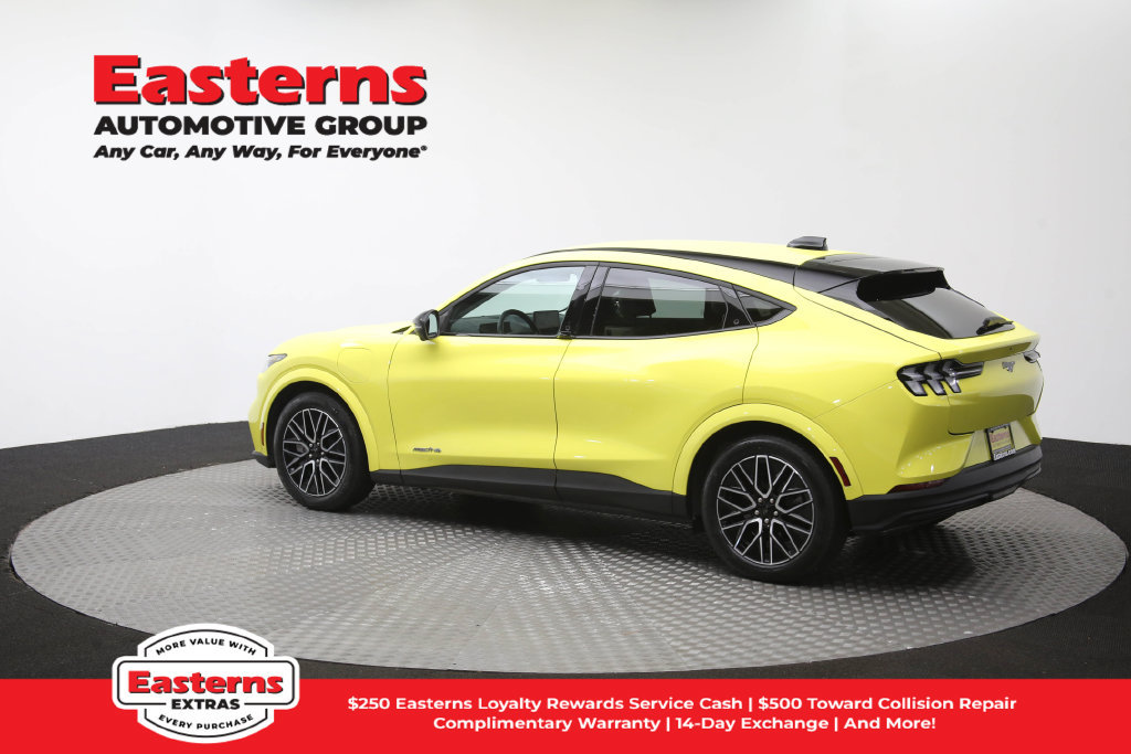 Used 2025 Ford Mustang Mach-E Premium AWD/4WD image 65
