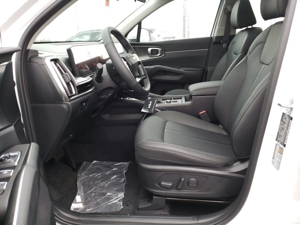 New 2026 Kia Sorento S w/ S Panoramic Sunroof Package FWD image 14
