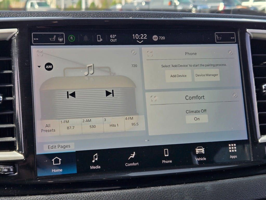 Used 2023 Chrysler Pacifica Touring-L FWD image 27