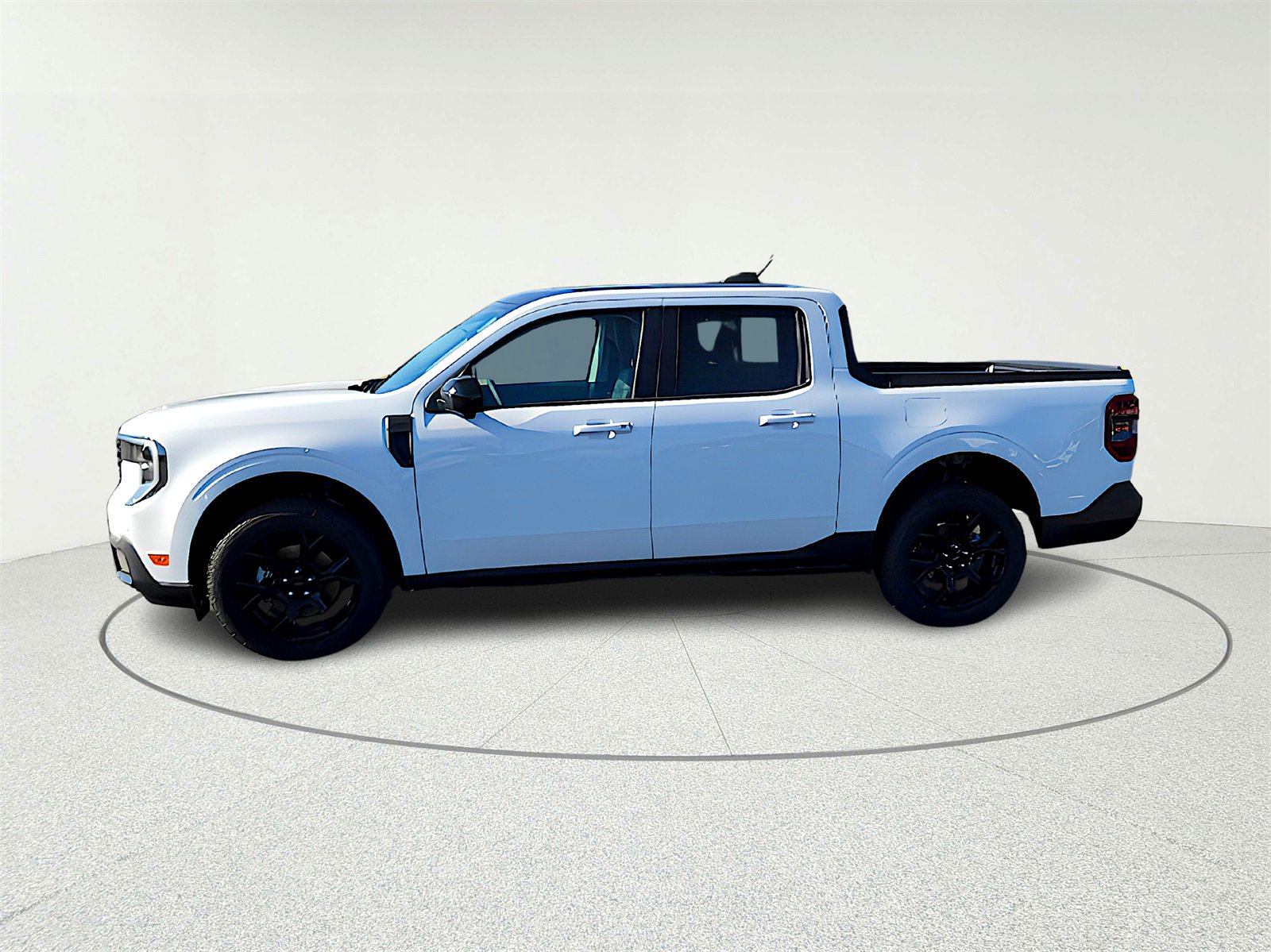 New 2025 Ford Maverick Lariat w/ Black Appearance Package image 3