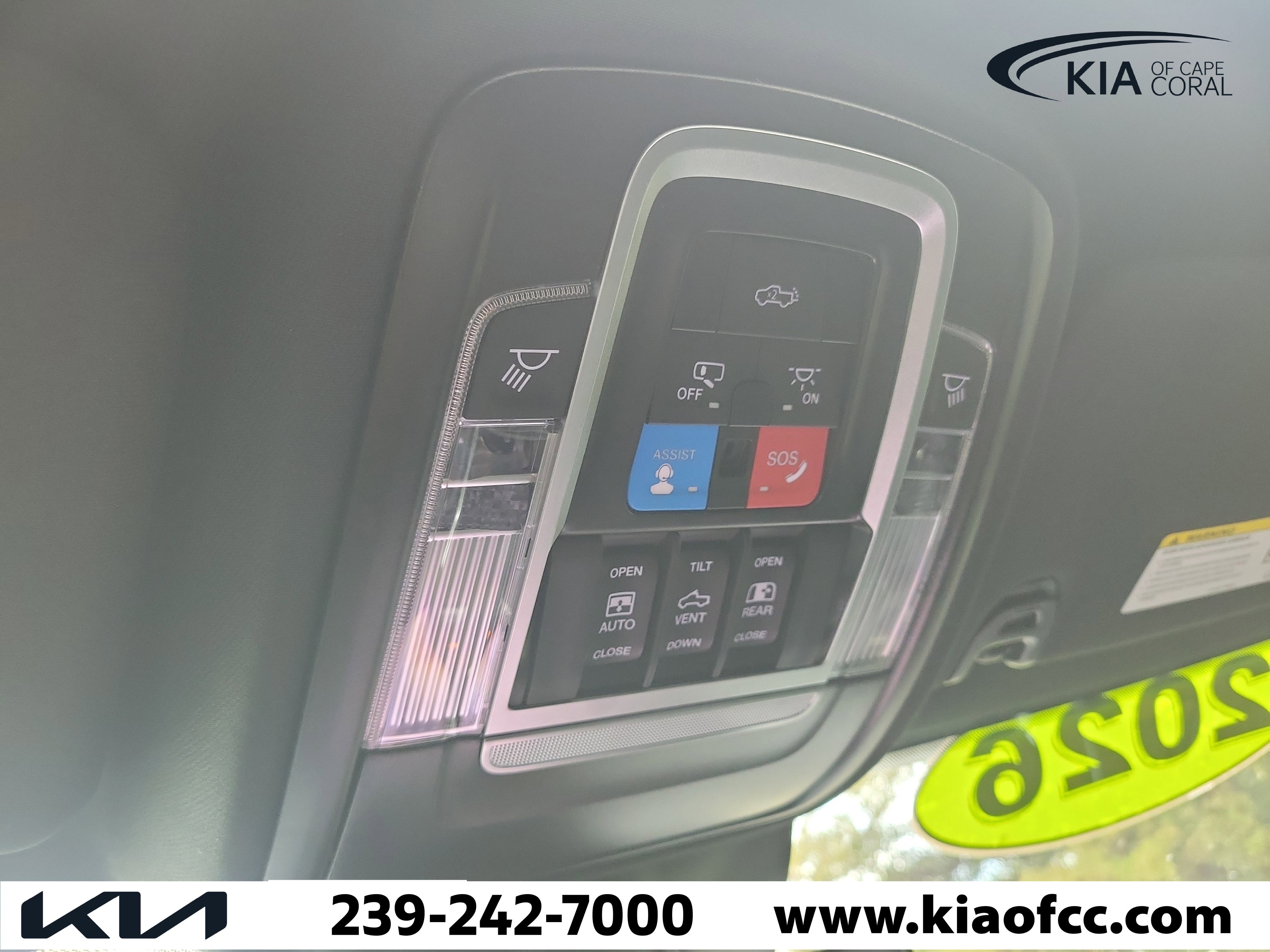 Used 2026 RAM 2500 Laramie AWD/4WD image 36