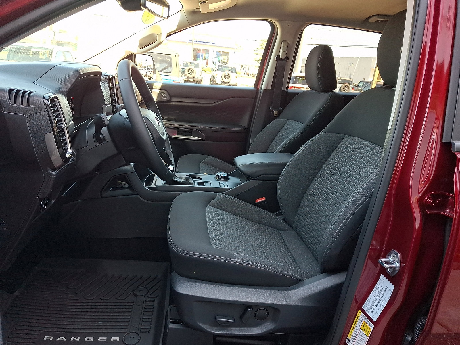 Used 2025 Ford Ranger XLT image 15