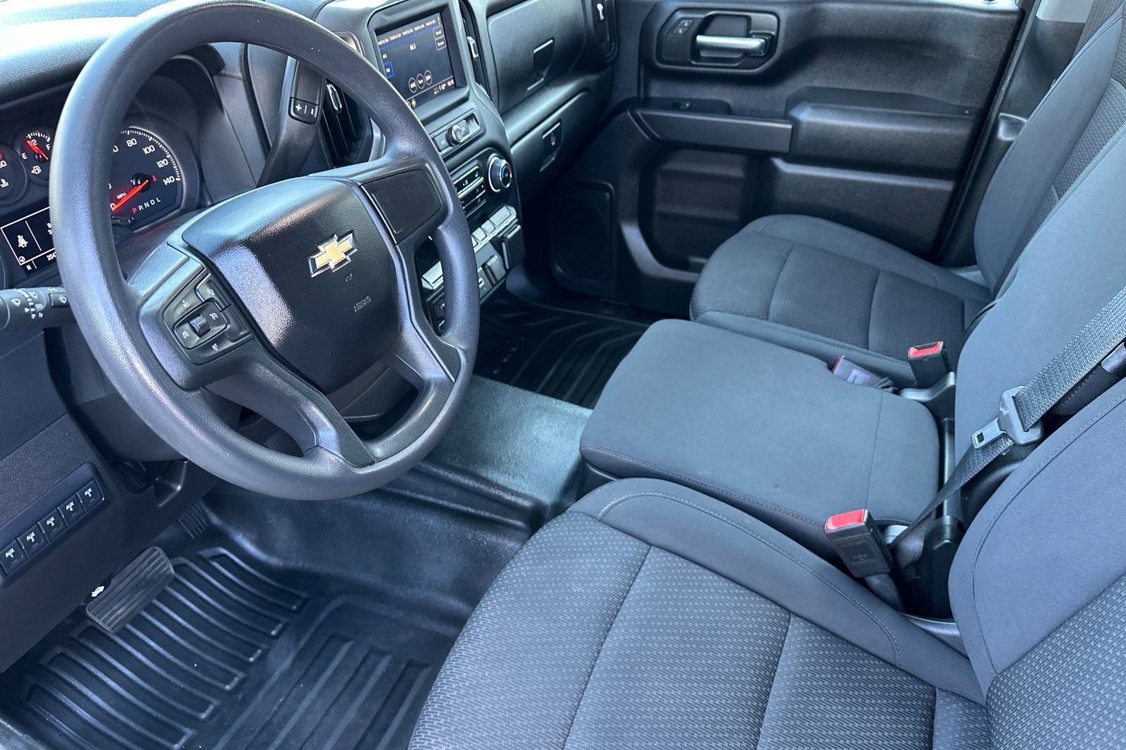 Used 2024 Chevrolet Silverado 2500 W/T w/ WT Convenience Package image 9