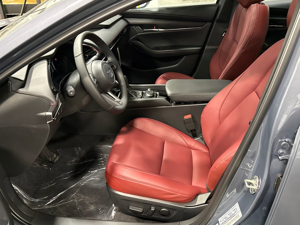 New 2026 MAZDA MAZDA3 Carbon AWD/4WD image 3