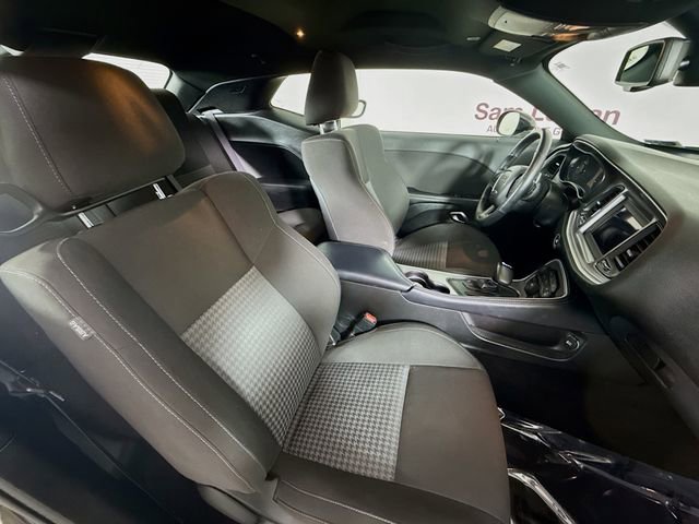 Used 2022 Dodge Challenger GT w/ Blacktop Package image 26