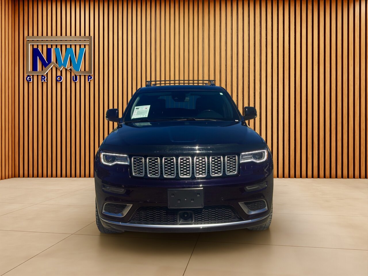 Used 2019 Jeep Grand Cherokee Summit w/ Platinum Series Group image 2
