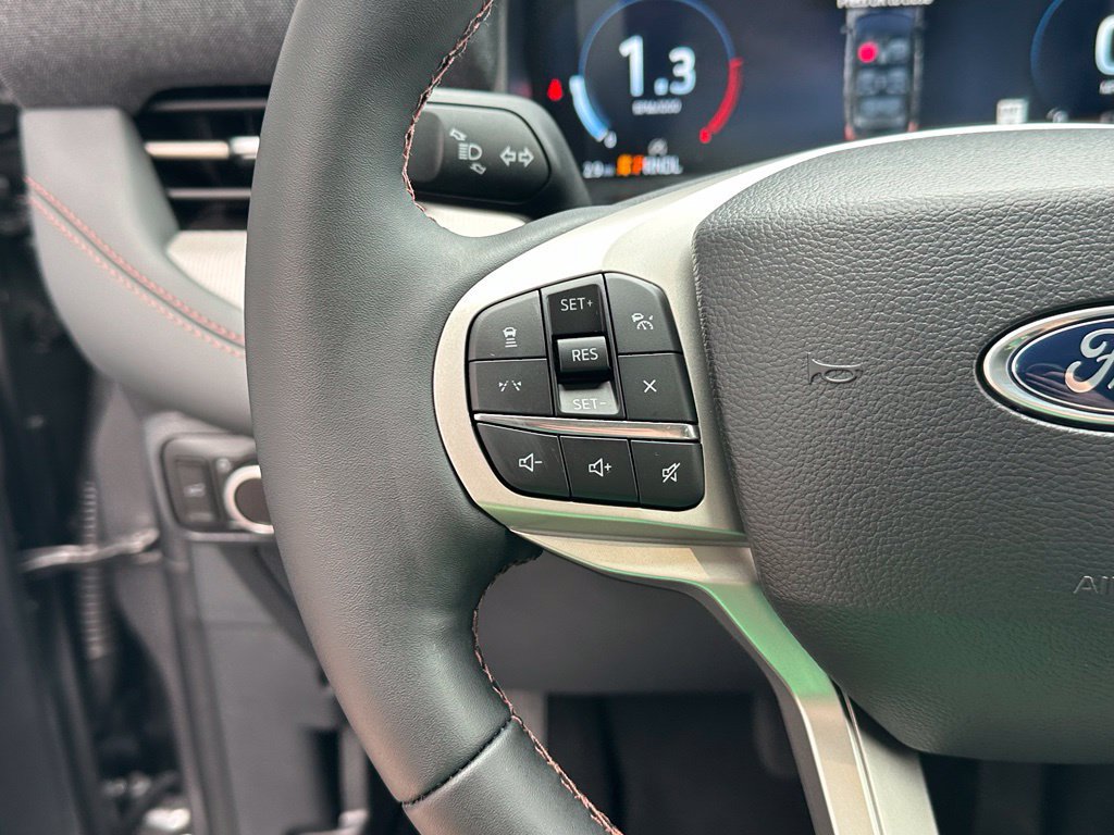 New 2026 Ford Explorer Active AWD/4WD image 9