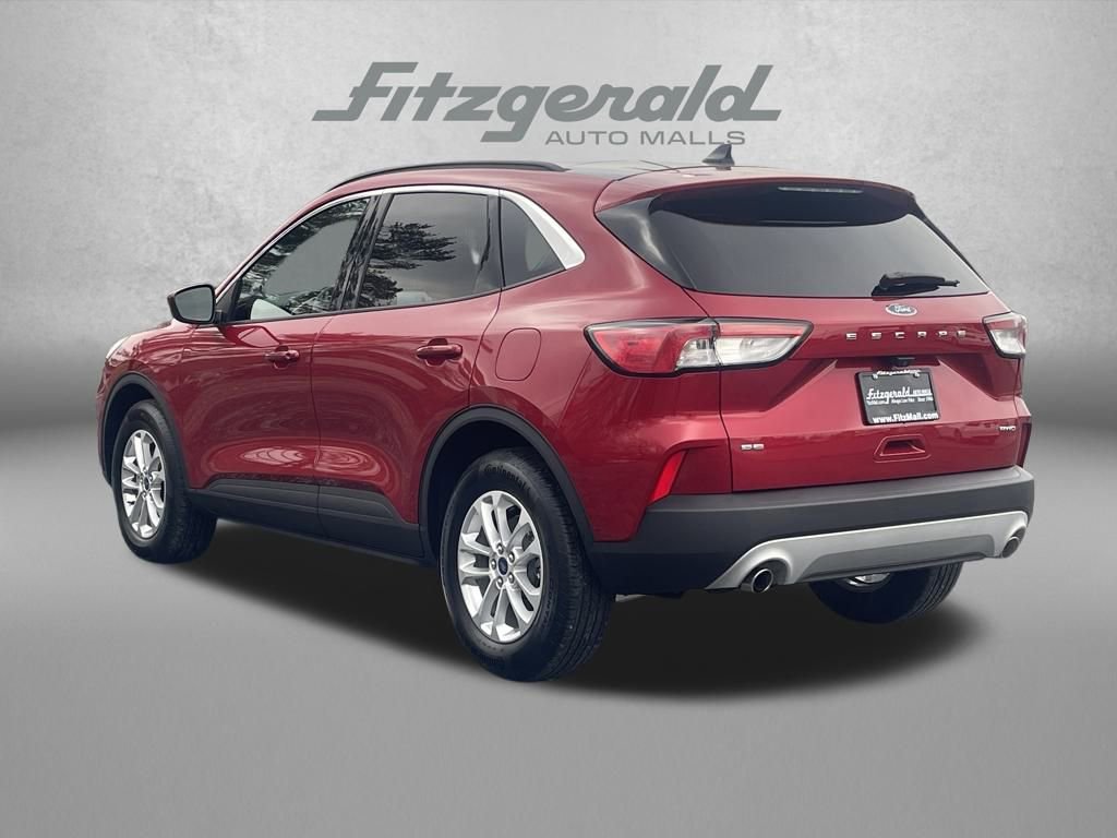 Used 2021 Ford Escape SE image 8