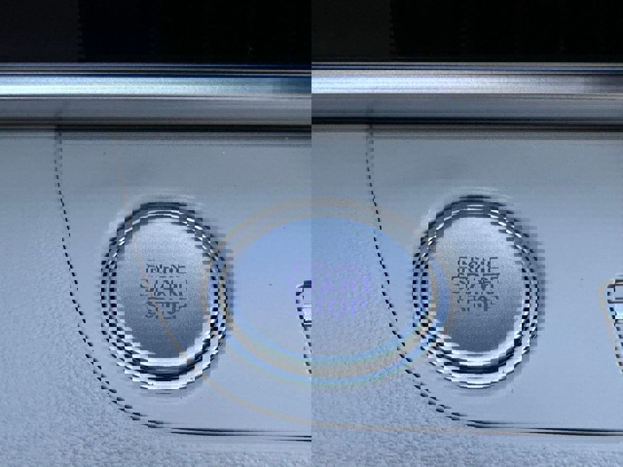 Used 2023 Hyundai Elantra Limited image 29