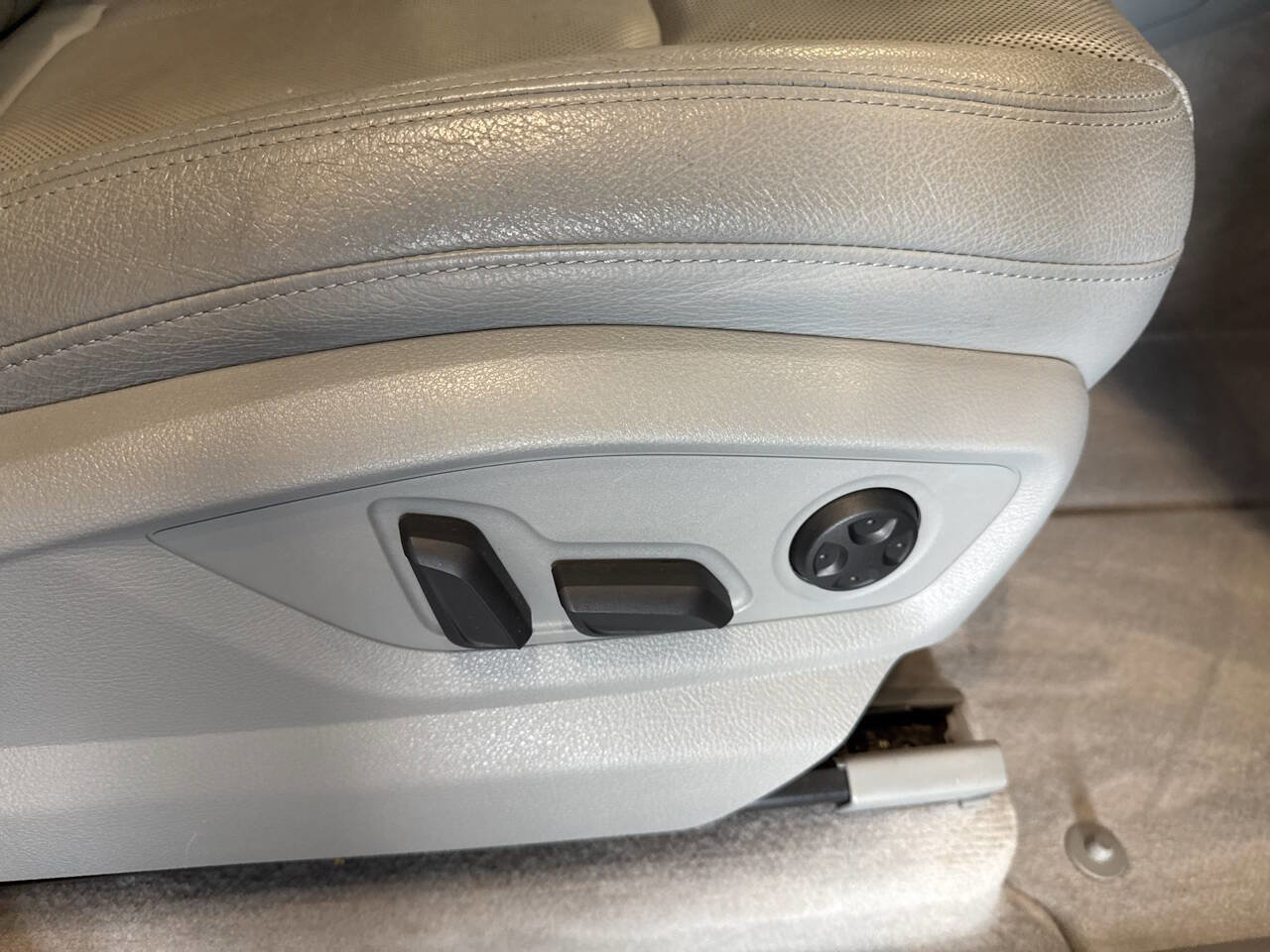 Used 2017 Audi Q7 3.0T Premium Plus image 44