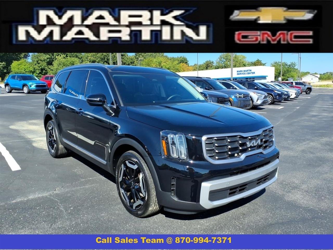 Used 2025 Kia Telluride S FWD image 1