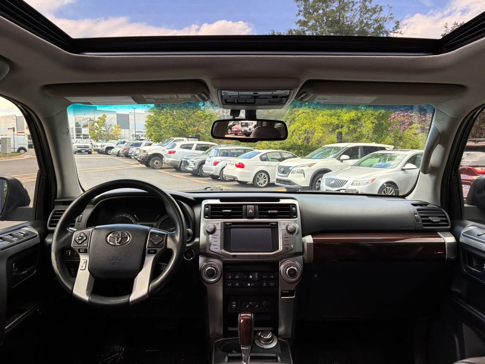 Used 2015 Toyota 4Runner 4WD image 26