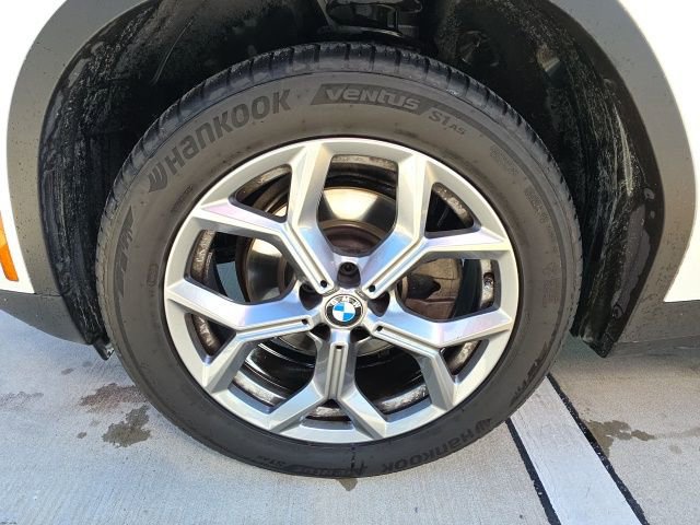 Used 2024 BMW X3 xDrive30i w/ Convenience Package image 10