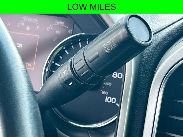 Certified 2022 Ford F350 Lariat w/ Black Appearance Package image 19