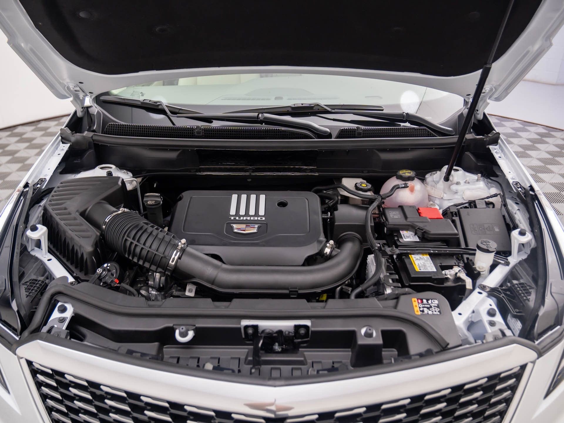 New 2025 Cadillac XT5 Premium Luxury AWD/4WD image 31