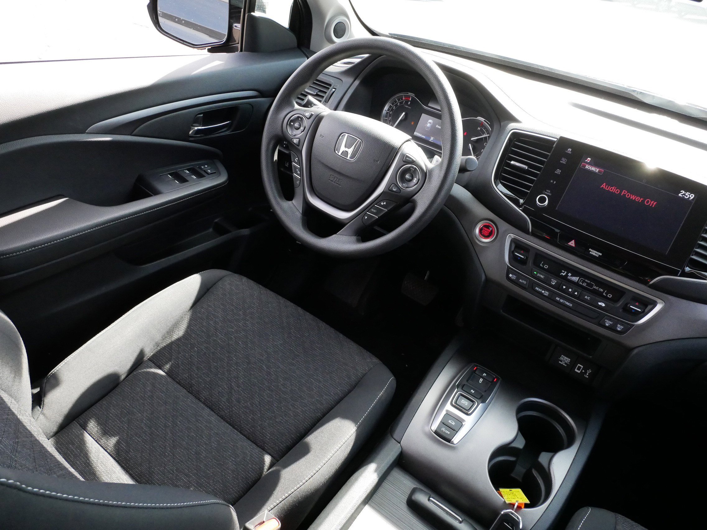 Used 2023 Honda Ridgeline Sport image 9