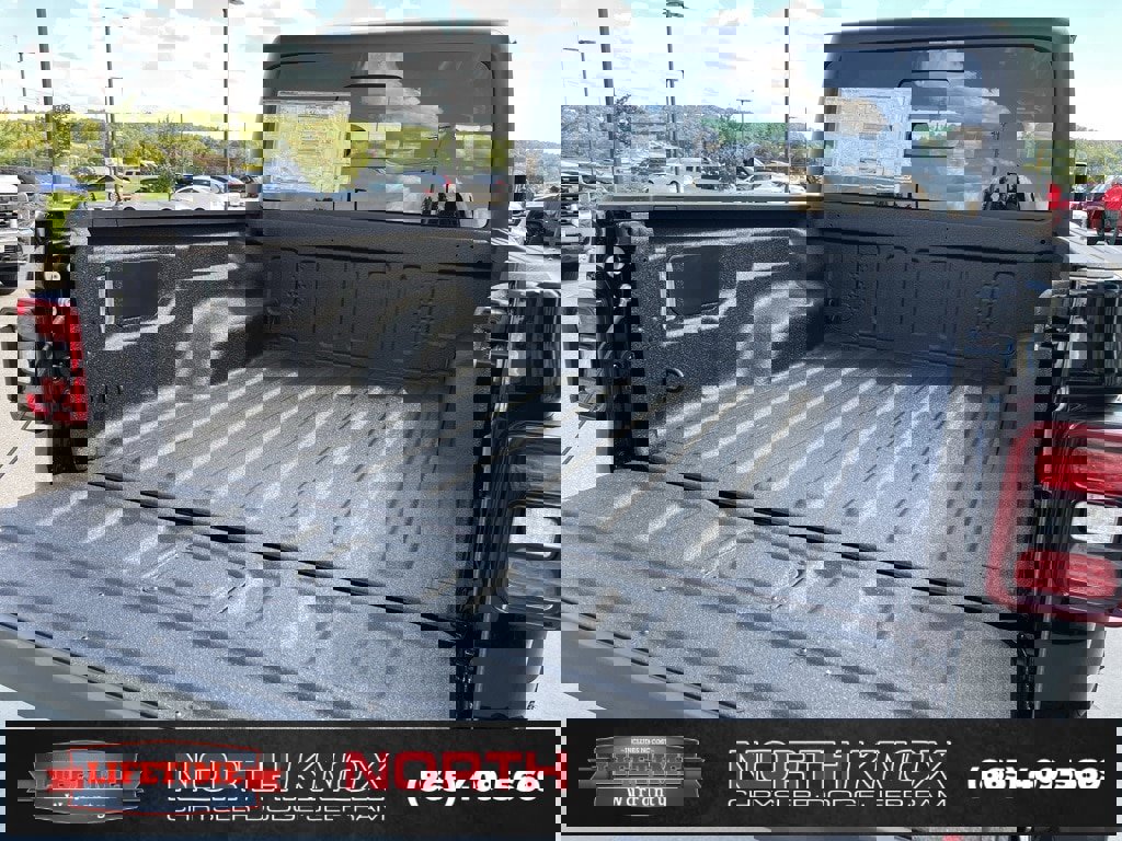 New 2025 Jeep Gladiator Rubicon w/ Convenience Group image 18