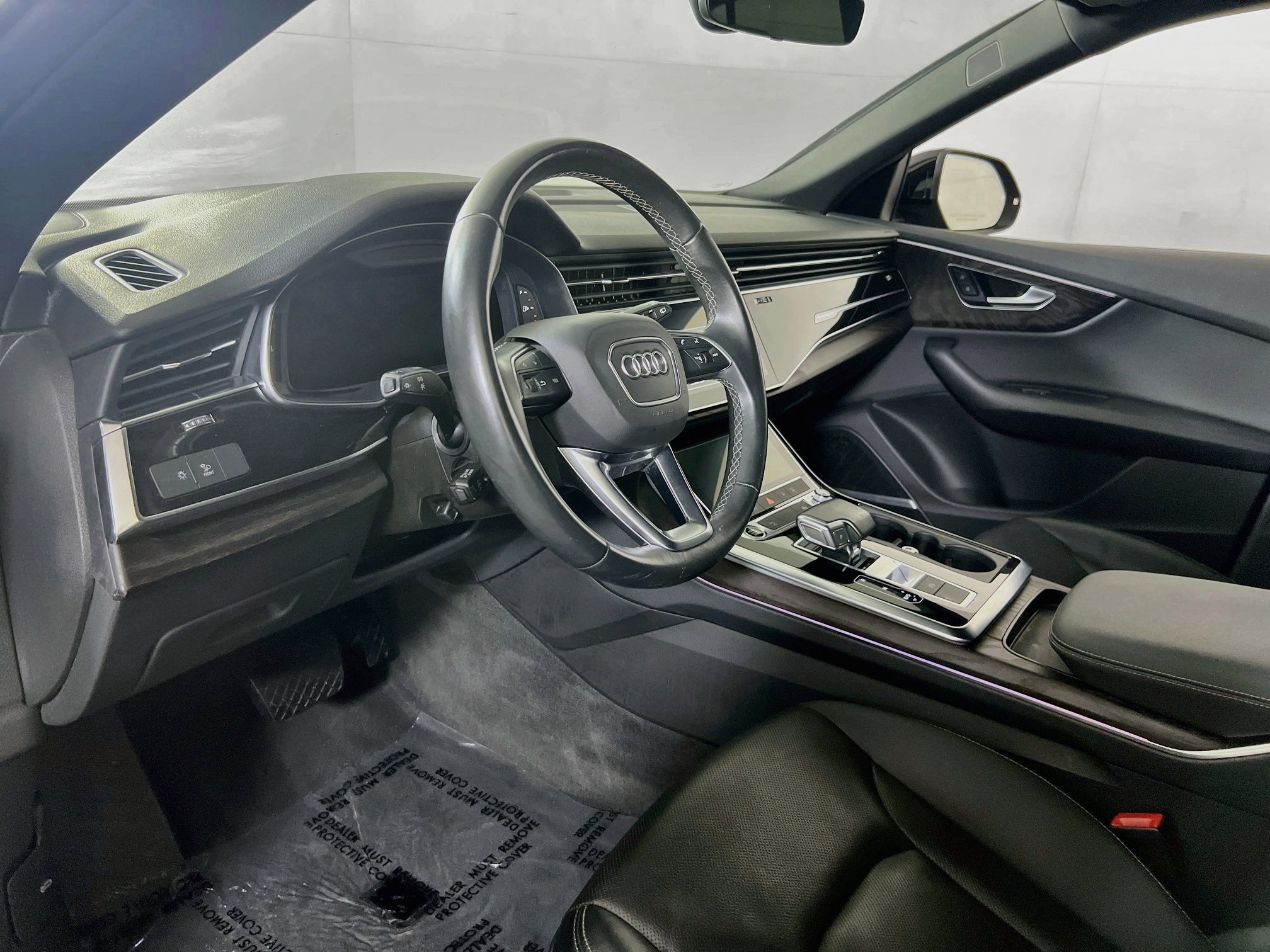 Used 2021 Audi Q8 Premium Plus w/ Premium Plus Package AWD/4WD image 9