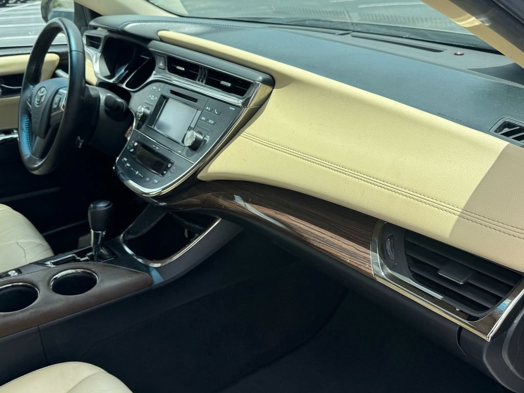 Used 2014 Toyota Avalon XLE Premium FWD image 17
