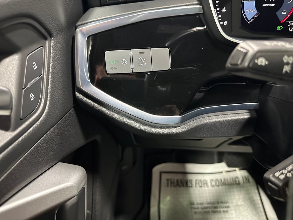 Used 2024 Audi Q3 2.0T Premium AWD/4WD image 17