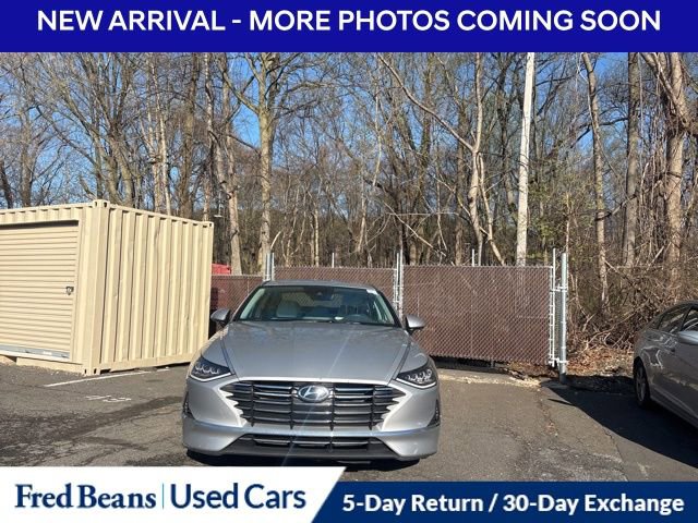 Used 2023 Hyundai Sonata SE w/ Preferred Accessory Package image 2