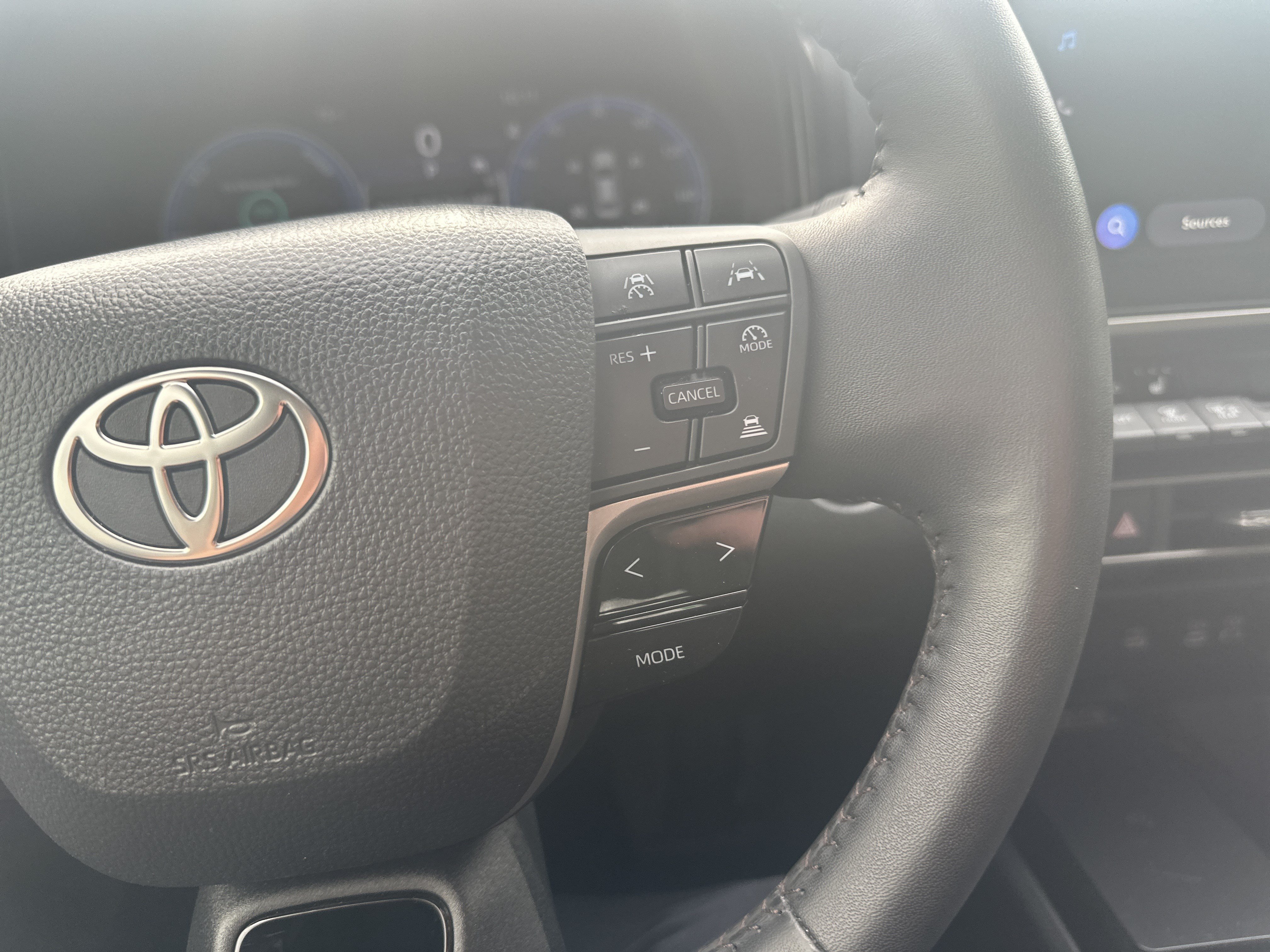 Used 2026 Toyota Camry XLE FWD image 19