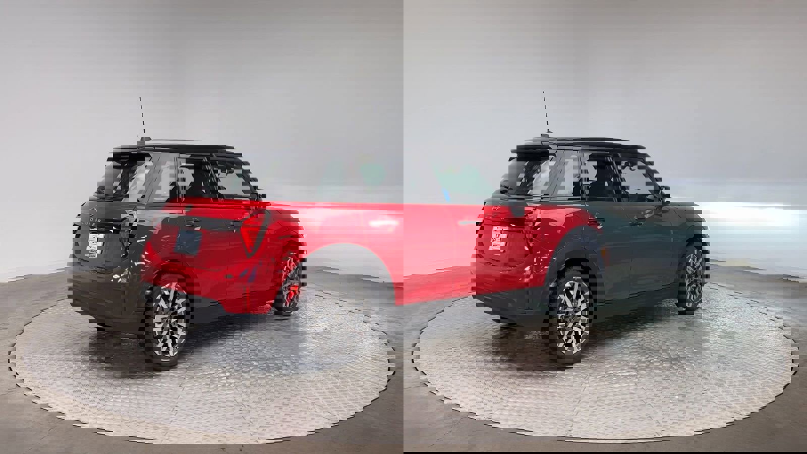 New 2026 MINI Cooper 4-Door Hardtop image 8