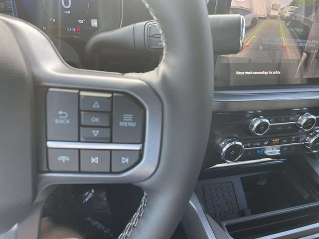 New 2026 Ford F250 Lariat w/ Black Appearance Package AWD/4WD image 13