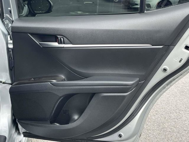 Used 2024 Toyota Camry SE image 21