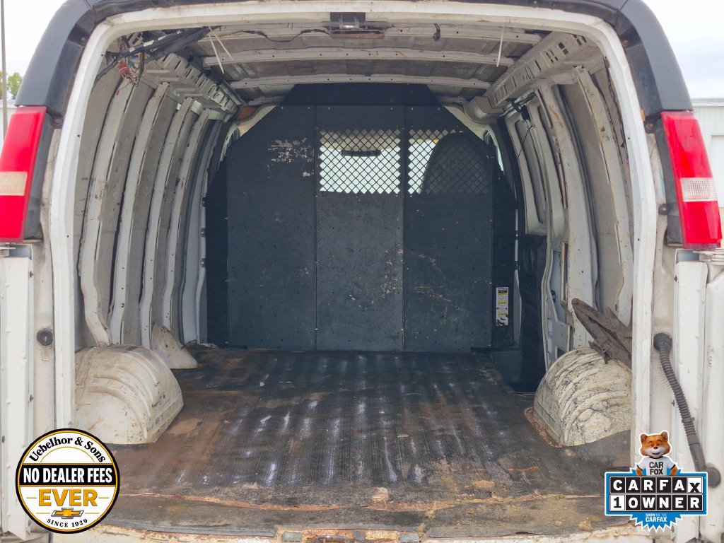 Used 2013 Chevrolet Express 2500 RWD image 19