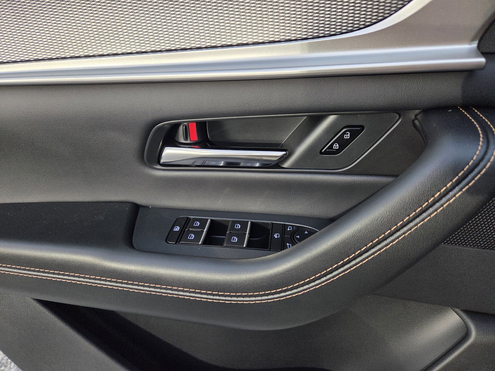 New 2026 MAZDA CX-70 3.3 Turbo w/ Premium Plus Pkg AWD/4WD image 22