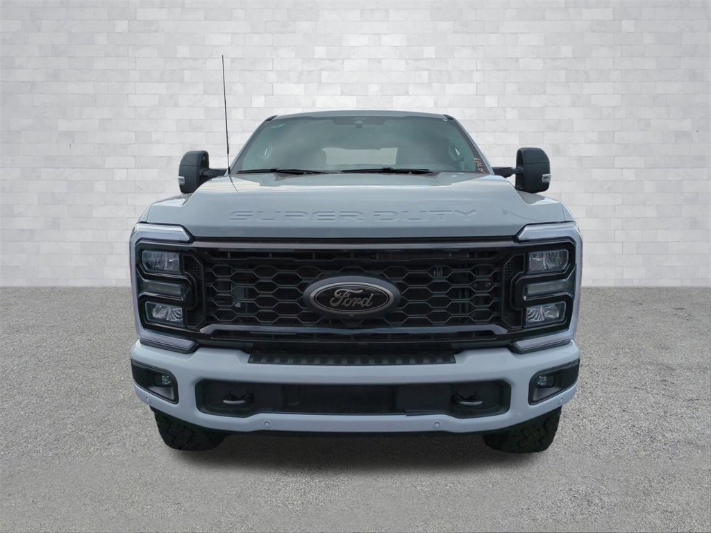 New 2026 Ford F250 4x4 Crew Cab Super Duty image 9
