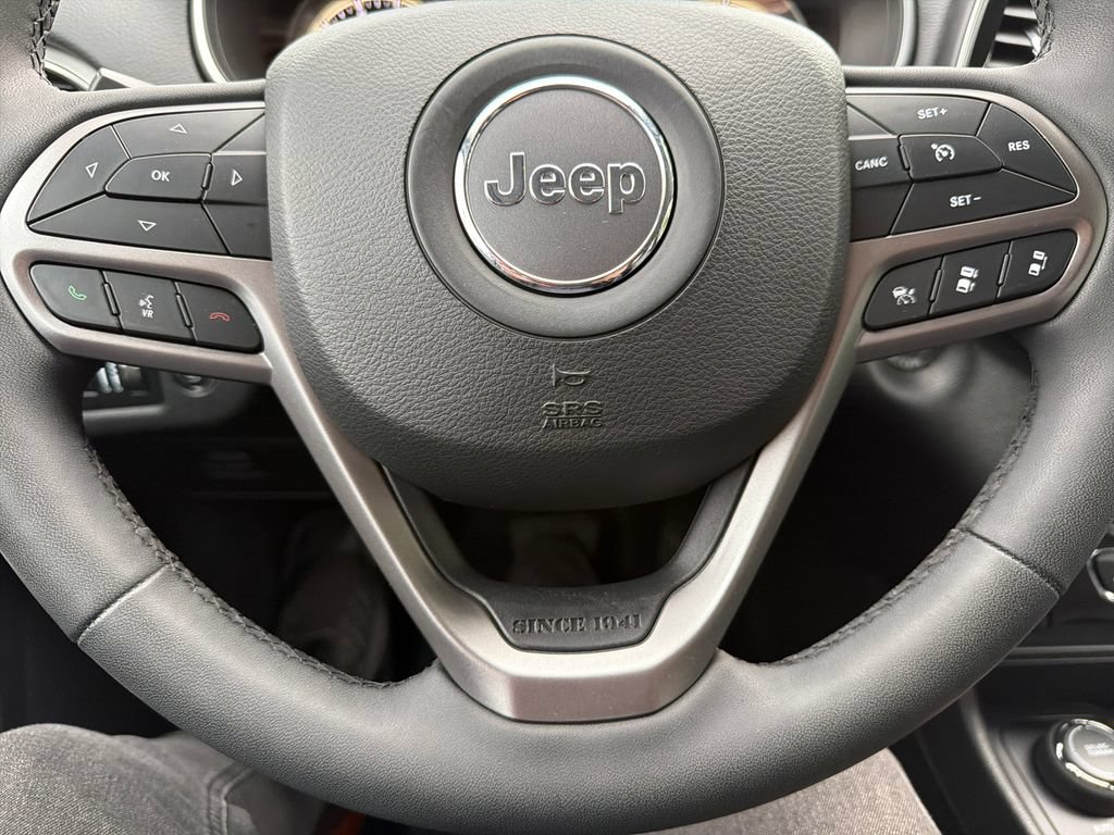 Used 2022 Jeep Cherokee Limited AWD/4WD image 50