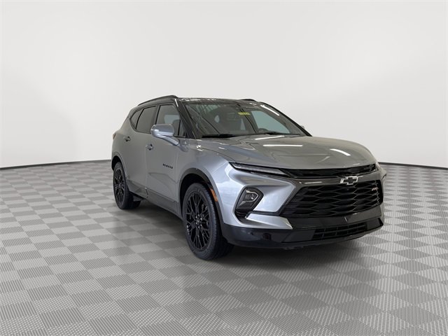 Certified 2023 Chevrolet Blazer RS w/ Driver Confidence II Package image 2