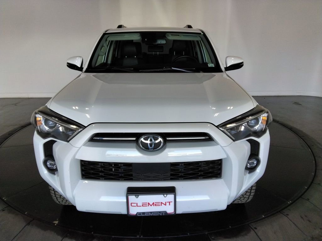 Used 2024 Toyota 4Runner SR5 Premium image 3