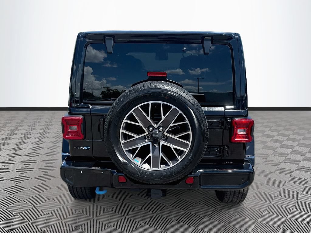 Certified 2023 Jeep Wrangler Unlimited Sahara AWD/4WD image 7