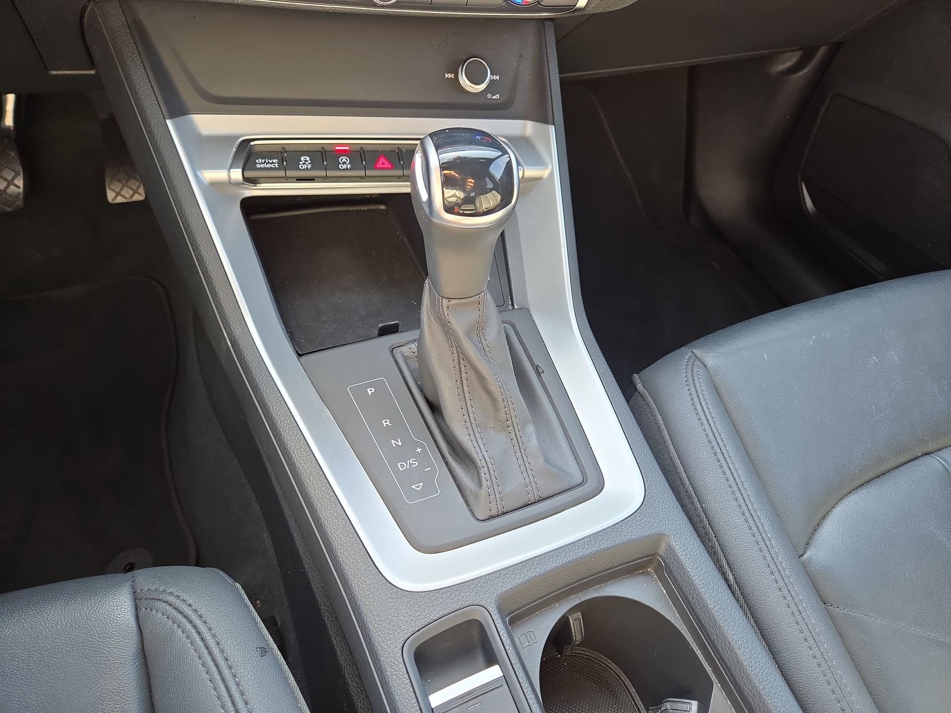 Used 2025 Audi Q3 2.0T Premium AWD/4WD image 22
