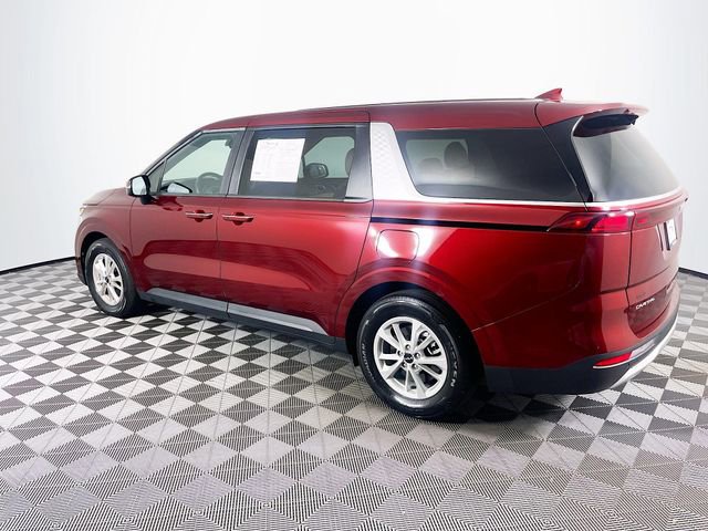 Used 2023 Kia Carnival LX image 6