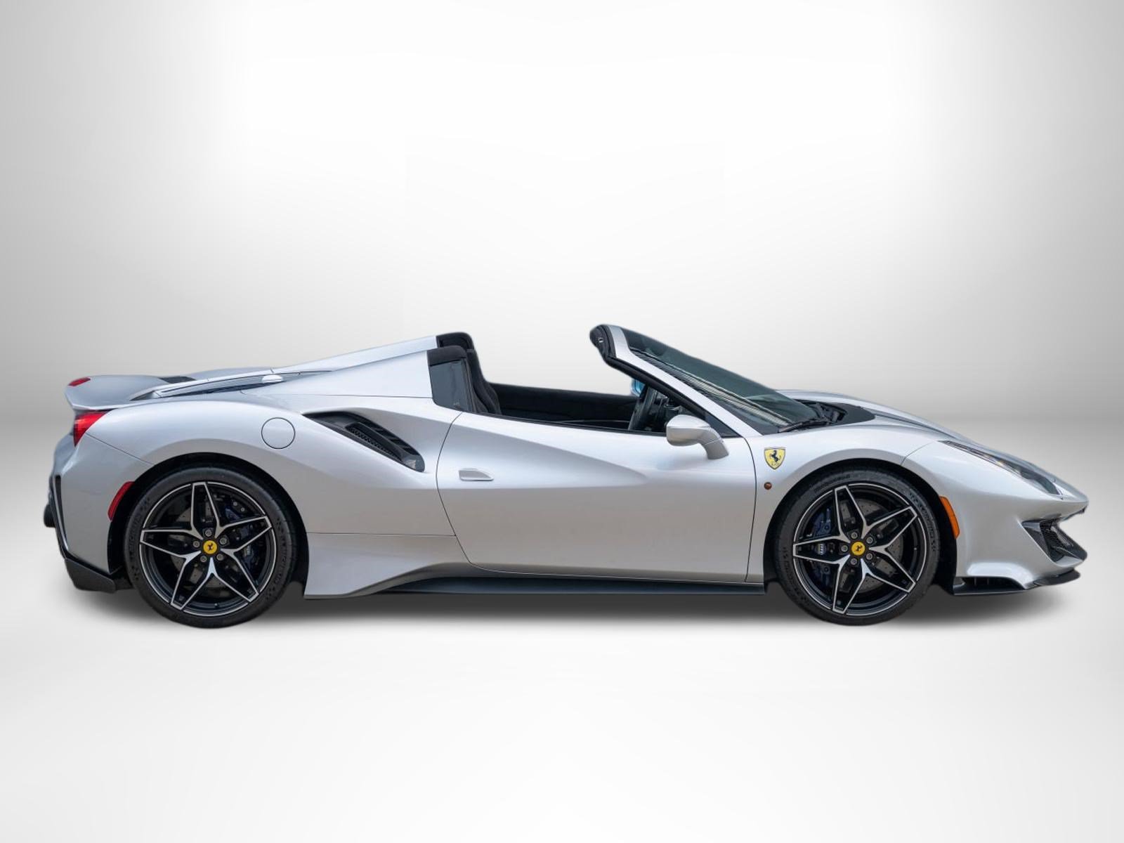Used 2020 Ferrari 488 Pista Spider RWD image 7