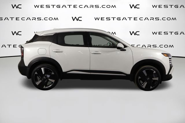 Used 2025 Nissan Kicks SR FWD image 43